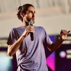 Alejo Pijuan, speaker — Effective Prompting