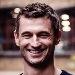 Richard Bowdler, speaker — AI Avatars That Talk Back: The Future of Digital Interaction Is Already Here